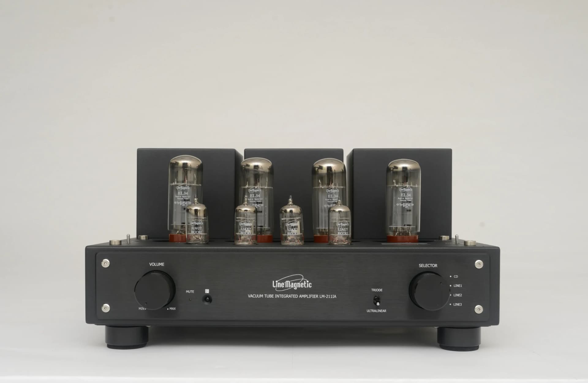 Line Magnetic Versterker – LM-211 IA